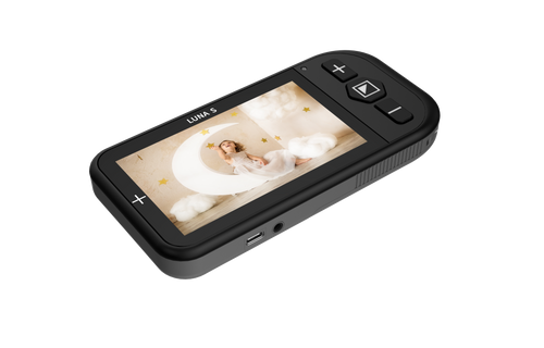 Luna S 4.3" Portable Video Magnifier