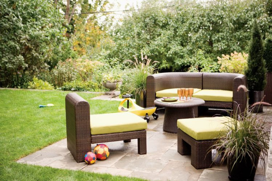 A Symphony of Green: Weaving Nature into Your Patio Furniture Design