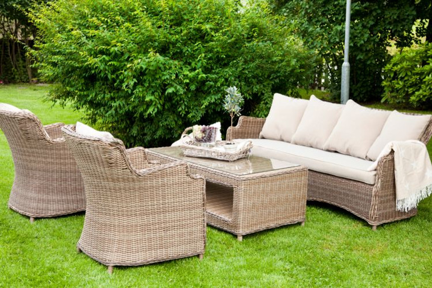 ​How to Design Your Outdoor Space with Patio Furniture