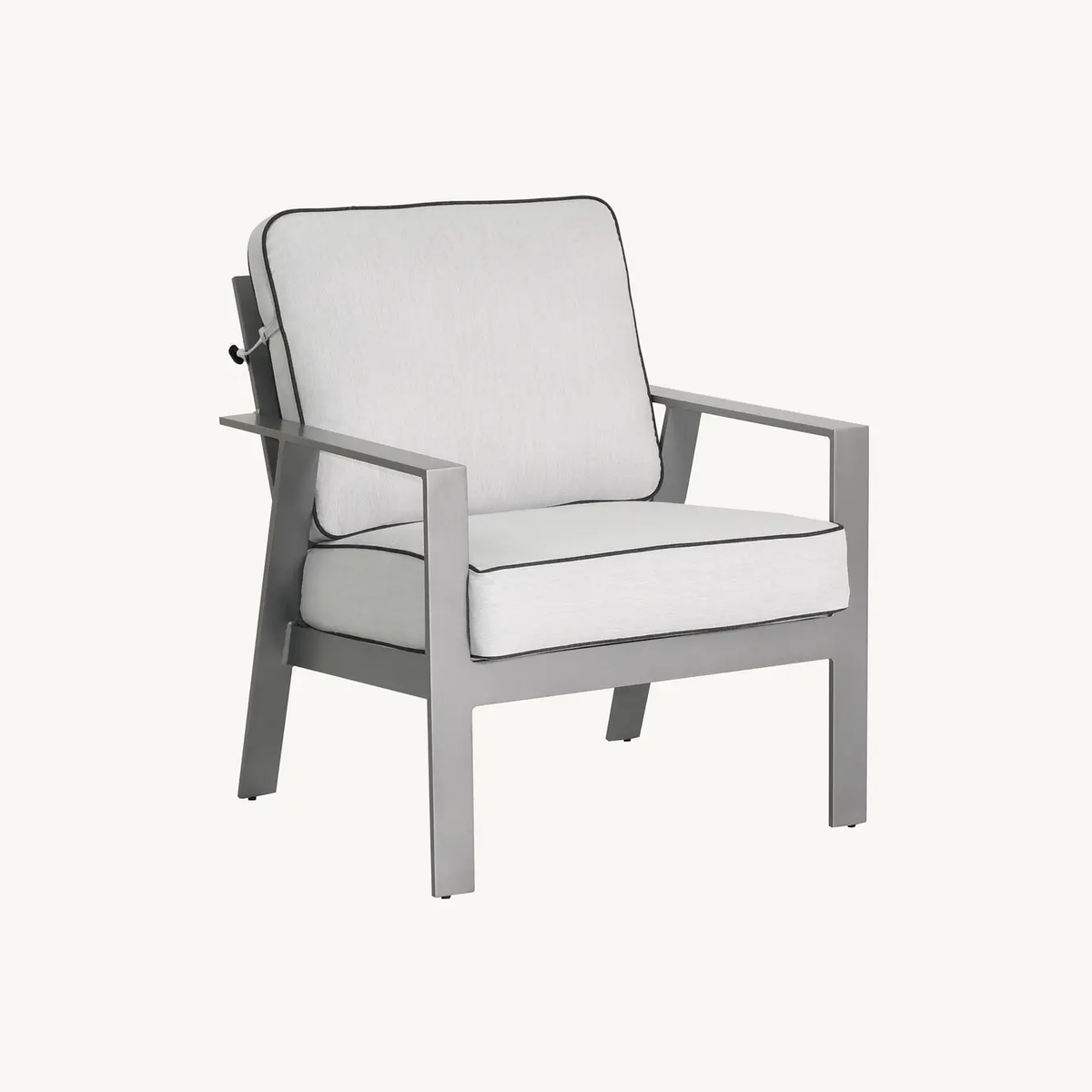TRENTO CUSHIONED LOUNGE CHAIR