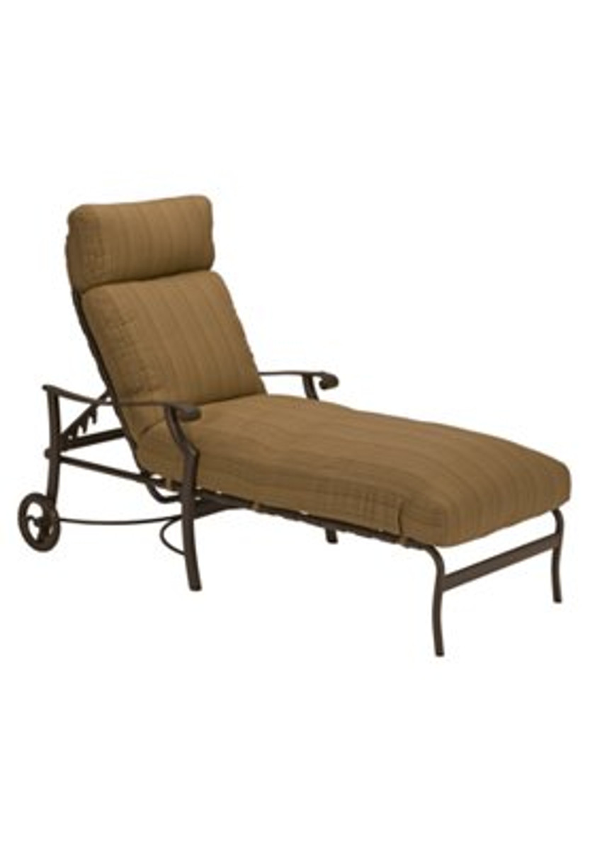 Montreux Cushion Chaise Lounge with Wheels