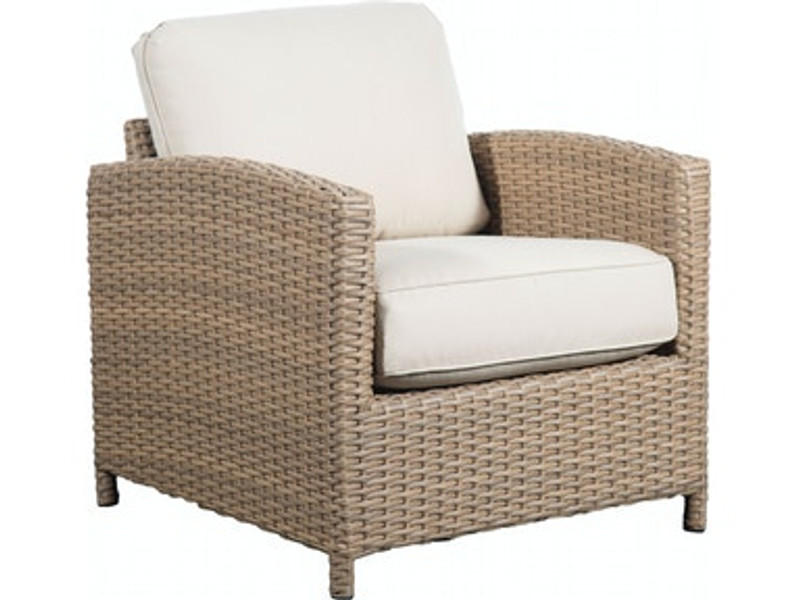 LODGE LOUNGE CHAIR