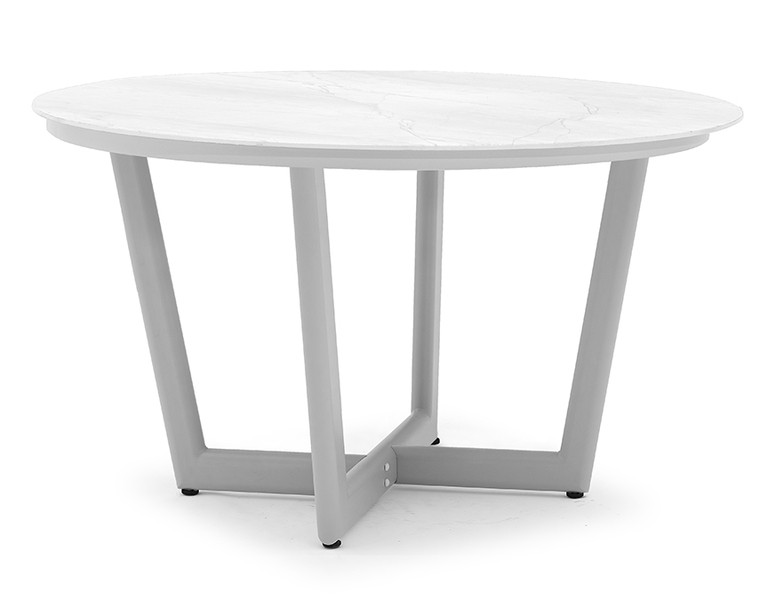 Club Outdoor Round Dining Table - Couture Jardin