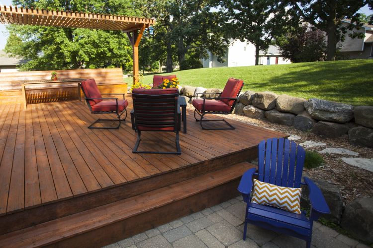 How Can I Tell if My Outdoor Furniture Can Be Repaired? Zing Patio