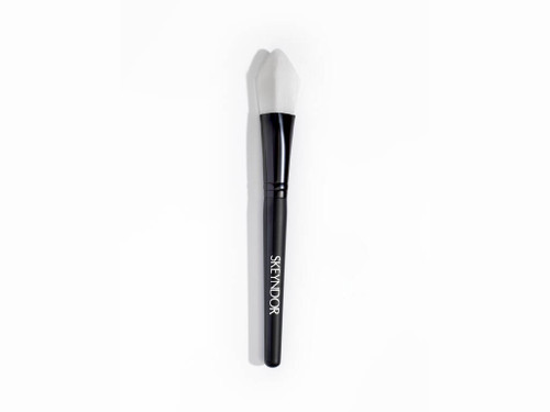 Triangle Foundation Brush - 1 pc