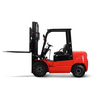 Majorlift 4 Wheel Diesel Forklift, 5500 lb Cap. 138" Lift,  M25DP