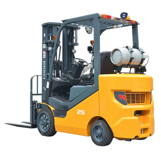 EKKO 4 Wheel LPG Forklift, Cushion Tires, 5000 lb Cap, 189" Lift, EK25CLP