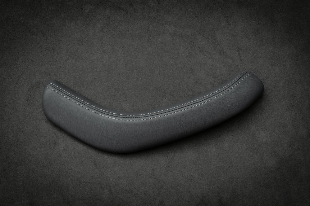 XT-Series rear door handle kit grey stitches 9-3 II (XT-INT0017) XT-Series rear door handle kit grey stitches 9-3 II (XT-INT0017)