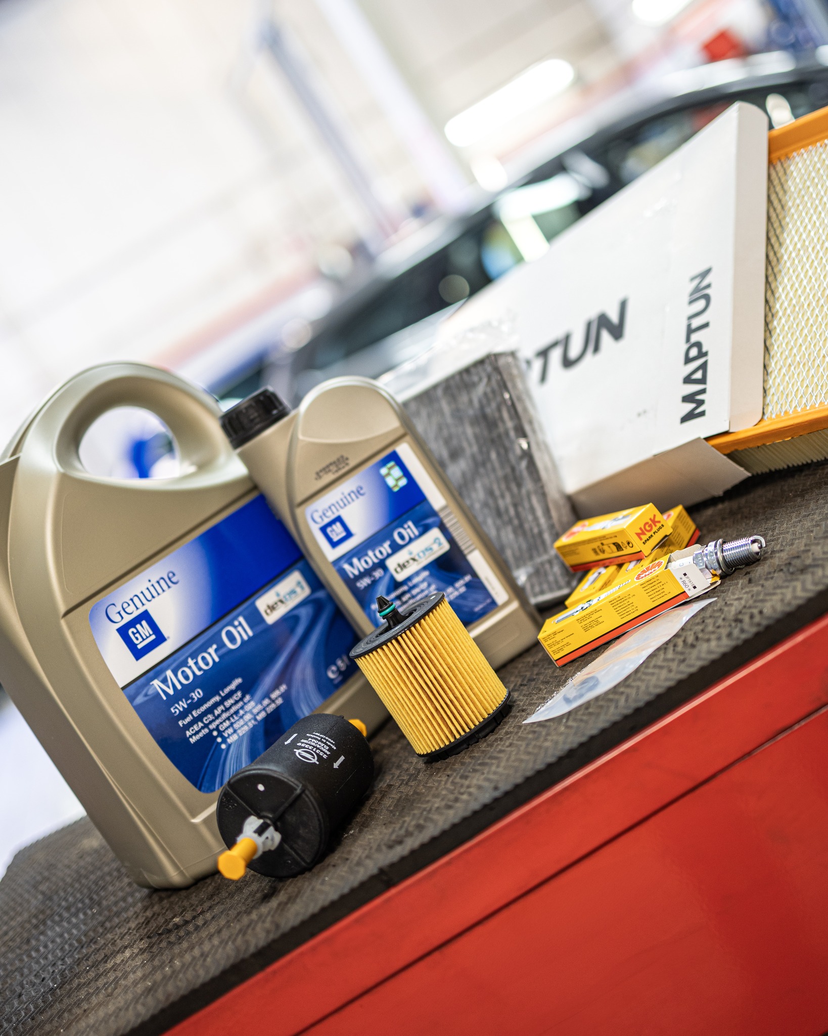 Service your SAAB like the pros!