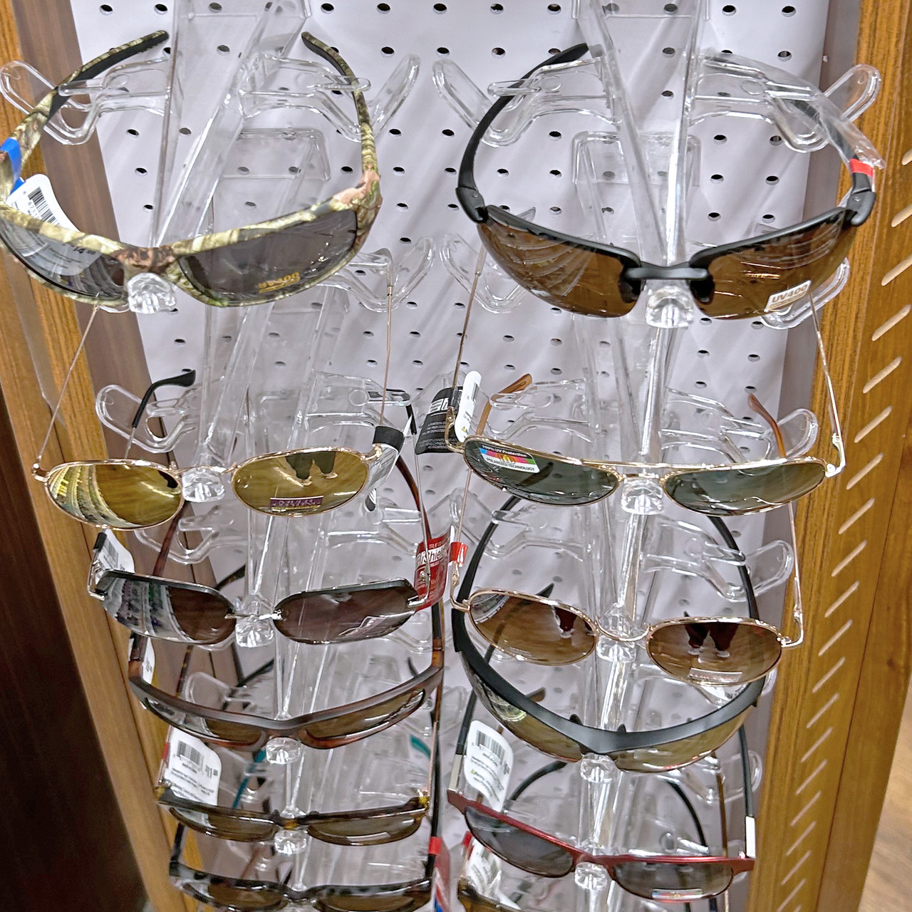 Open Eyeglass Sunglass Holder for Pegboard/Slatwall, 25-Pack