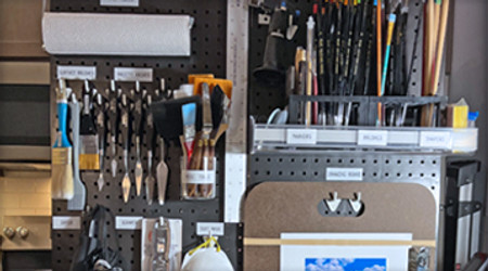 An Artist Maximizes his Space and Gets Organized