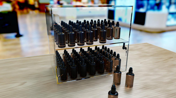 New Item~Acrylic Lockbox Countertop Display! - Azar Displays