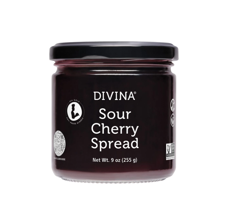 Divina-Spread