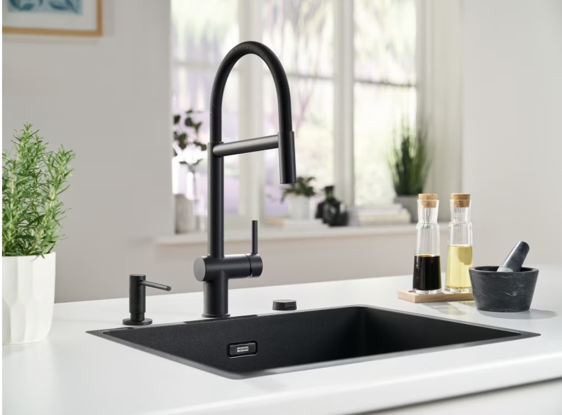 Franke Active SemiPro Spray Kitchen Mixer Tap Sinks.co.uk