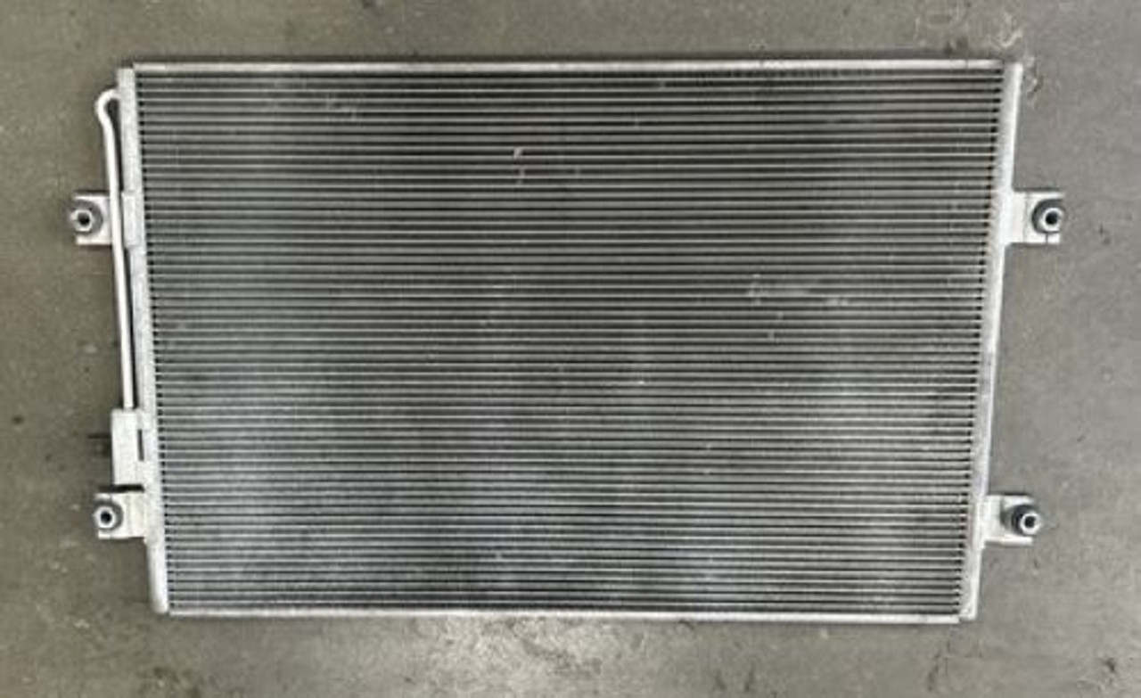 CASCADIA CONDENSER (USED) OEM#A22-66840-000