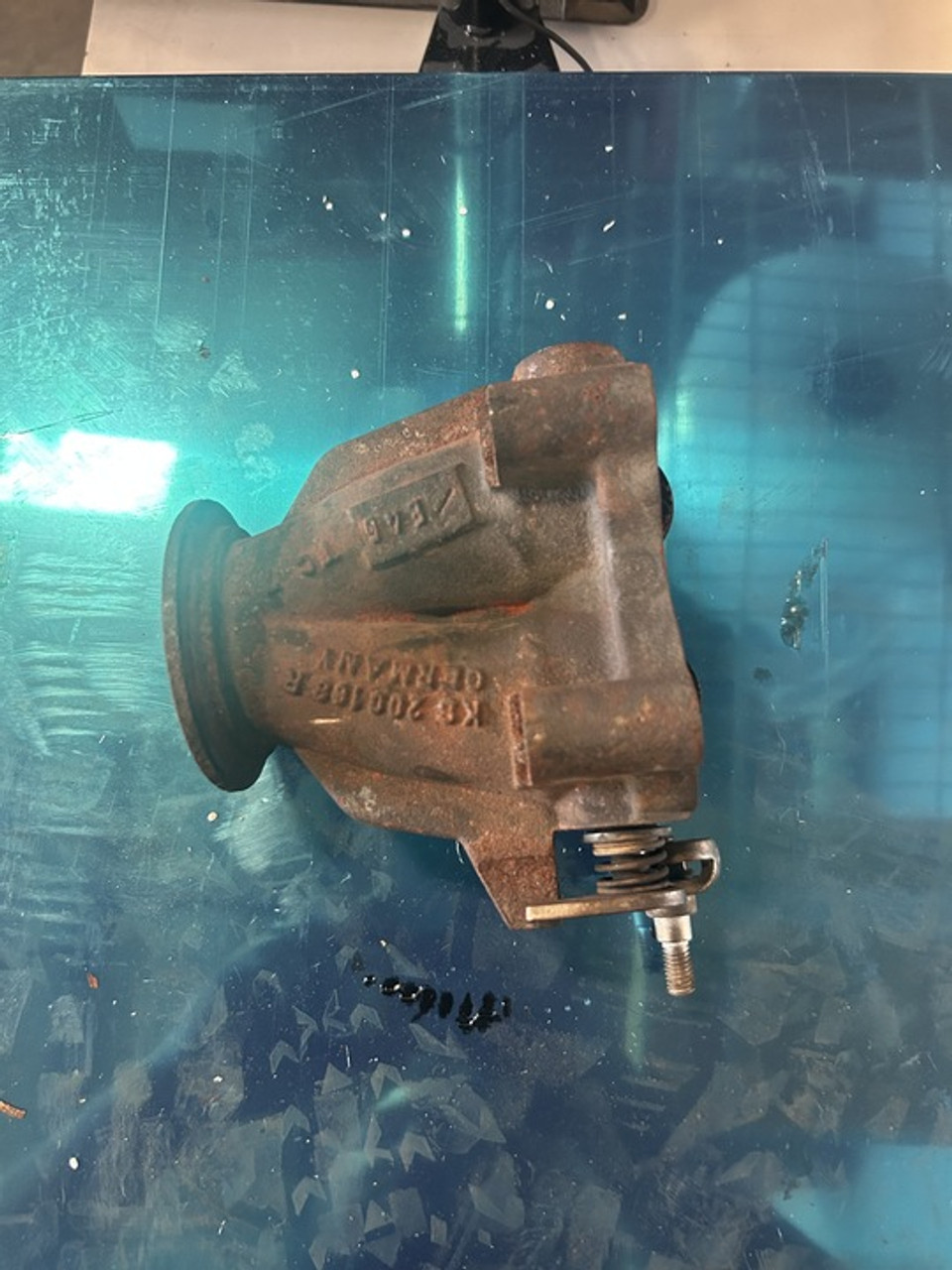 DETROIT DD 15 EGR VALVE