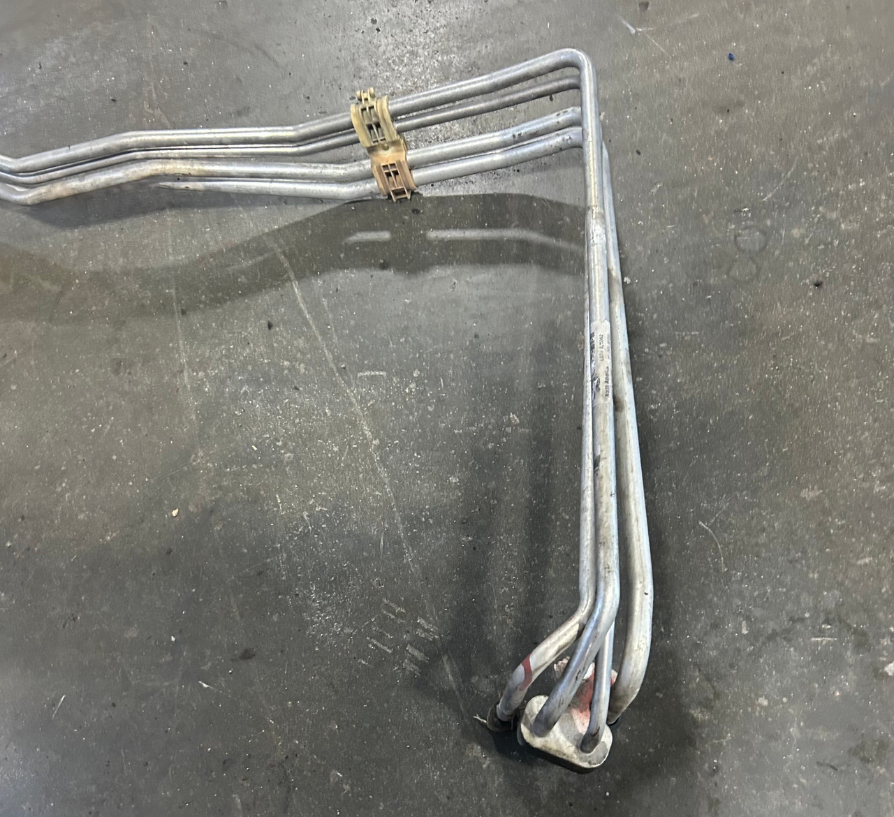 Freightliner CASCADIA METAL LINE ASSEMBLY A/C AND COOLAINT