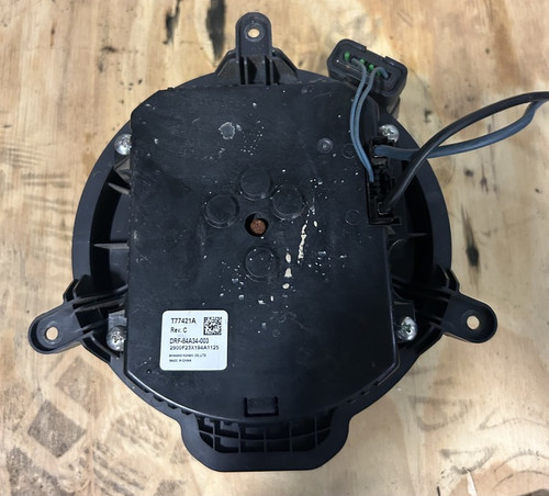 FREIGTHLINER M2 BLOWER MOTOR OEM