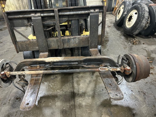 Eaton Front Axle Assembly