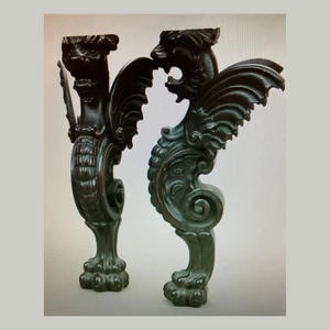 Griffin Architectural Features