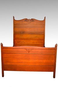 SOLD Antique Carved Oak Victorian Full Size Bed