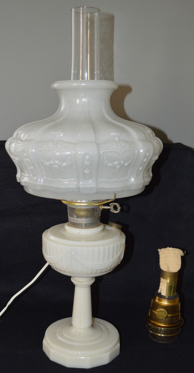 SOLD Lincoln Drape Aladdin Lamp Complete