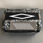 Sofiamari SM3472 Accordion, 34 Piano Keys, 72 Bass Buttons, Gray Pearl, w/ Case