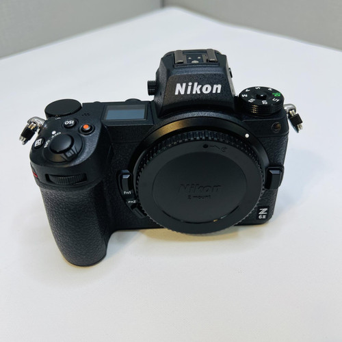 Nikon Z 6 II 4k Video Mirrorless Camera with NIKKOR Z 24-70mm f/4 Lens - Black