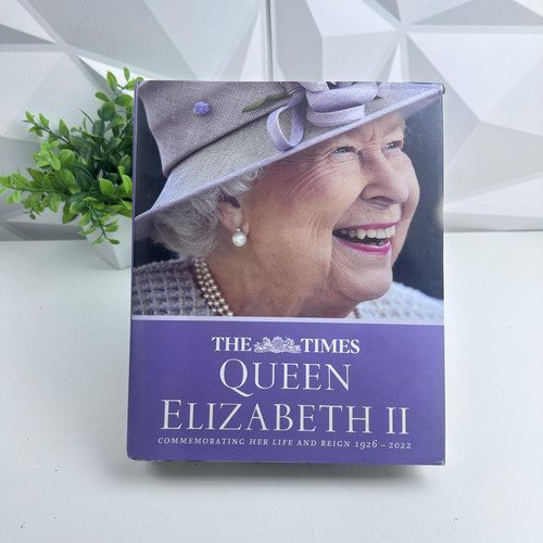 The Times Queen Elizabeth II Book, 1926–2022, Hardcover, Commemorative Edition The Times Queen Elizabeth II Book, 1926–2022, Hardcover, Commemorative Edition