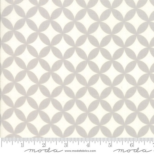 Moda Fabric - Basics - Bonnie & Camille - Grey #55111 46