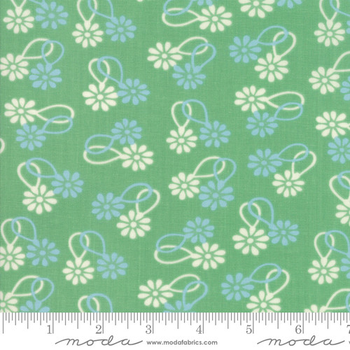 Moda Fabric - Cheeky - Urban Chiks - Stem  Daisy Chain #31141 15