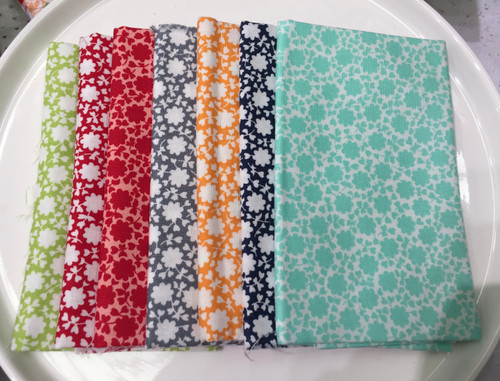 Moda Fabric - The Good Life - Bonnie and Camille - Fat Quarter Bundle - Set of 7 - Floral