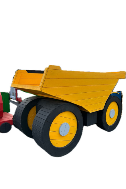 Wood dump truck