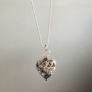 heart locket heart locket