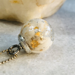 metallic milk pearl metallic milk pearl