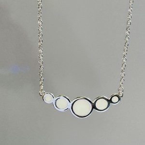 five circles necklace