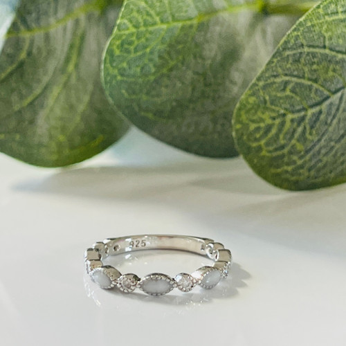 shown with marquise settings filled