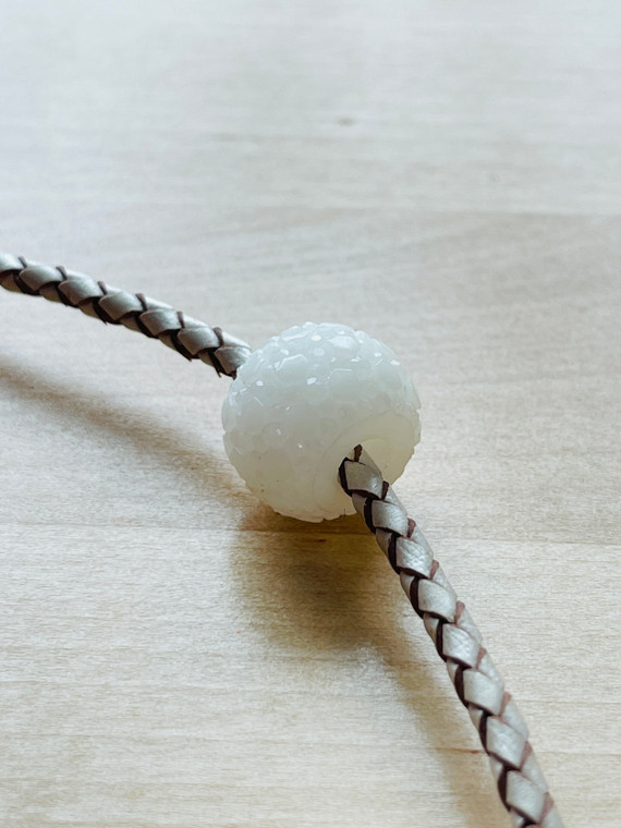 textured european milk bead