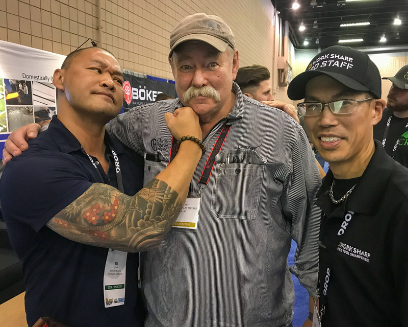 THE KNIFE COMMUNITY THE KNIFE COMMUNITY