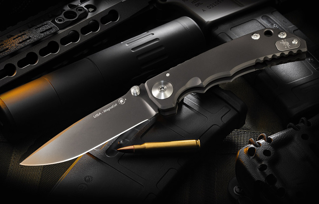 Spartan Harsey Folding Knife - Black DLC: Excellence Redefined