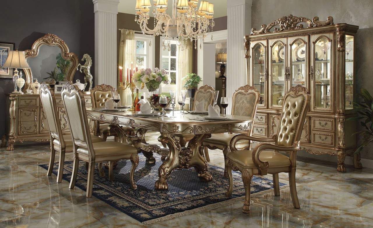 Chateau de Chambord Gold Patina 7pcs Dining Table Set