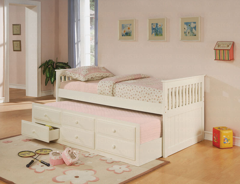 twin bed with pull out bed underneath