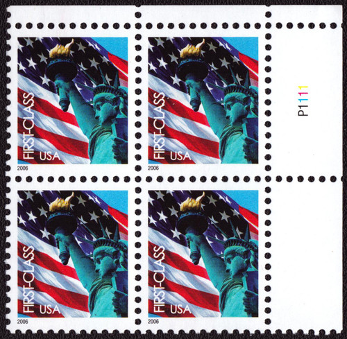 2005 (39¢) Flag & Statue of Liberty Plate Block