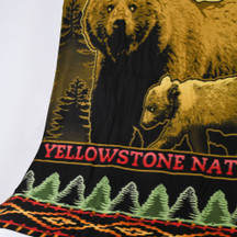 Throw Fleece Grizzly Family