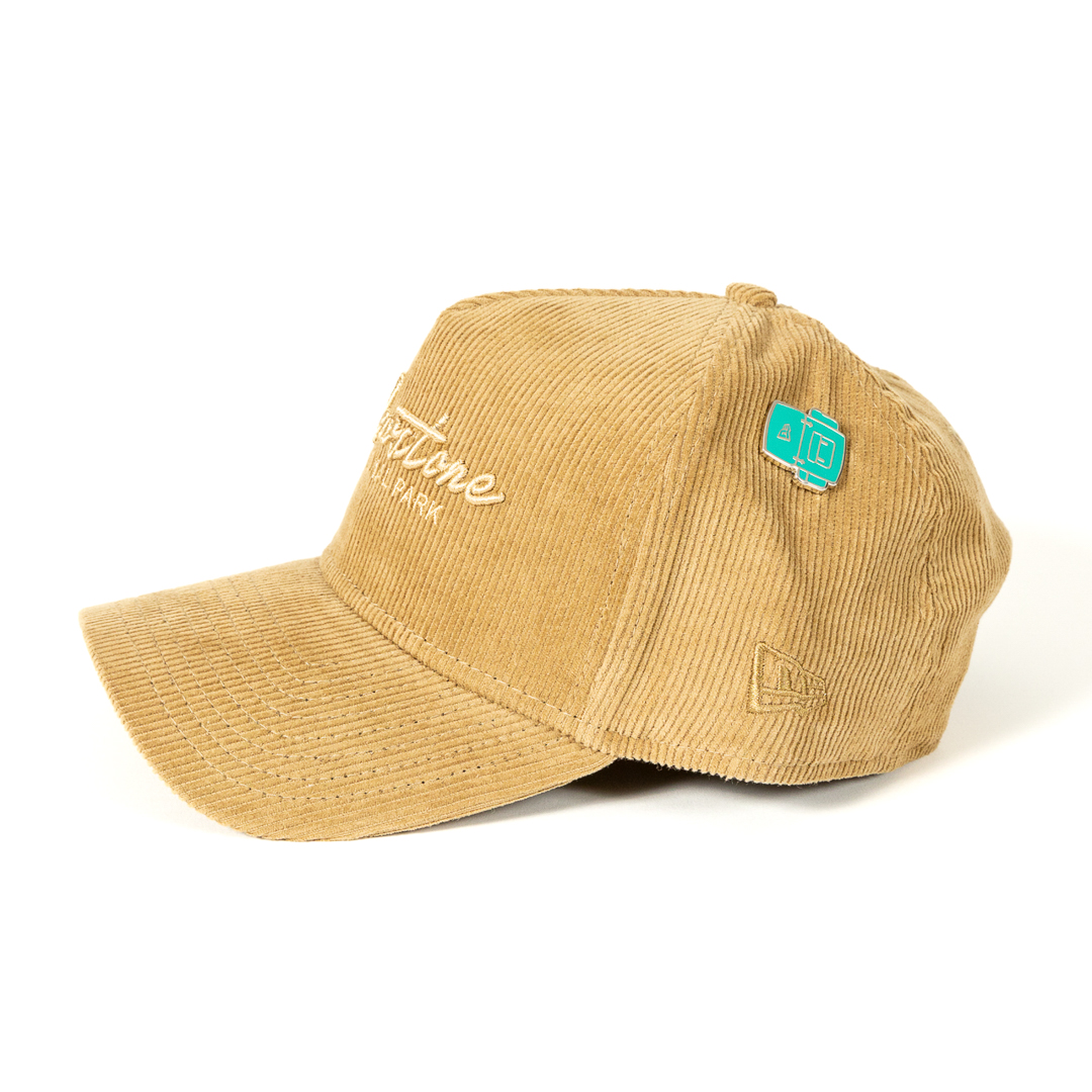 New Era Yellowstone Script With Bear Hat Khaki display picture 3