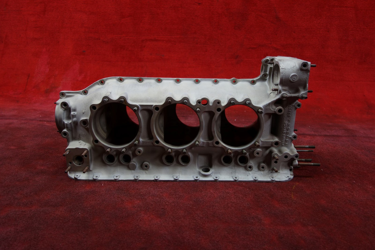 Continental IO-520 Crankcase PN 629071, 629072