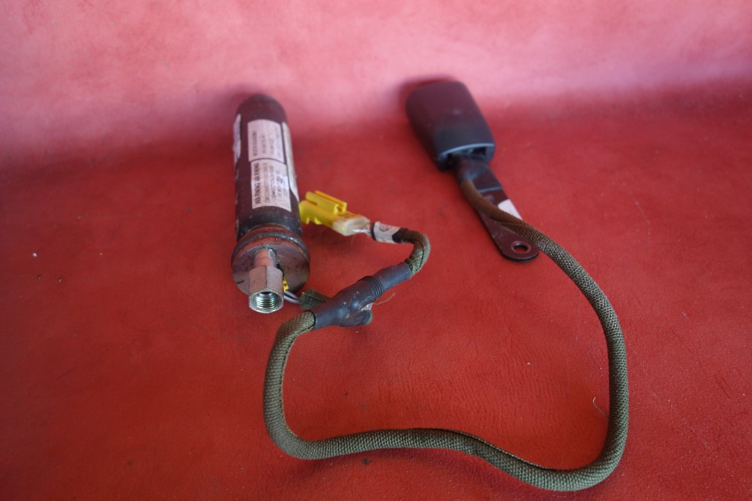 TRW Vehicle Safety System Inc UN3268/9 Air Bag Inflator Seatbelt PN