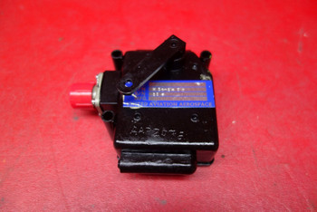 Bendix, United Aviation Aerospace Control Switch PN H10-1012