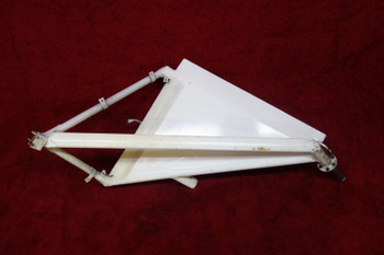 Piper PA-22 RH Covered Vee Landing Gear PN 13124 (CALL OR EMAIL TO BUY)