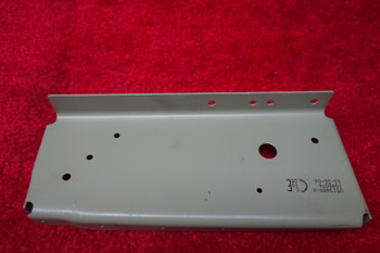  Cessna 172 RH Outboard Bulkhead Rudder Pedal PN 0513488-8